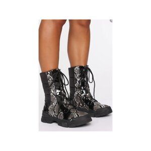 Fashion Nova Over My Head Booties Brooke Black Size 8 NWB